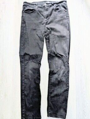 Levi’s 724 High Rise Straight Jeans Black Hypersoft Stretch Size 32